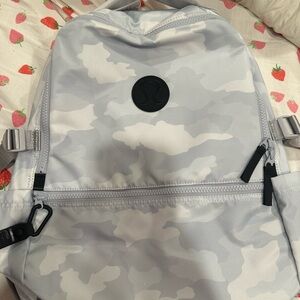 NWT new crew backpack in heritage camo